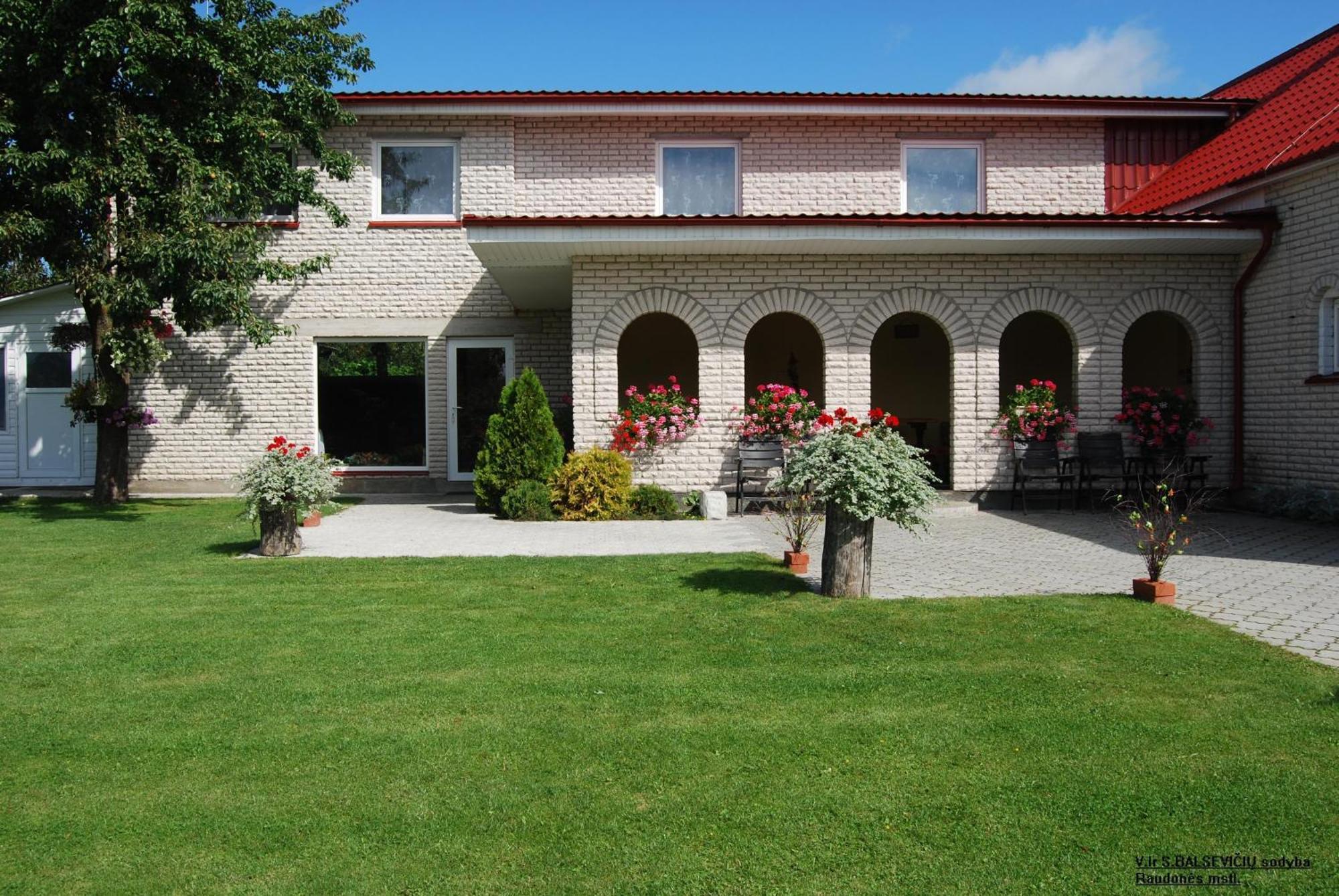 Stasio Balseviciaus Homestead Raudone Екстер'єр фото