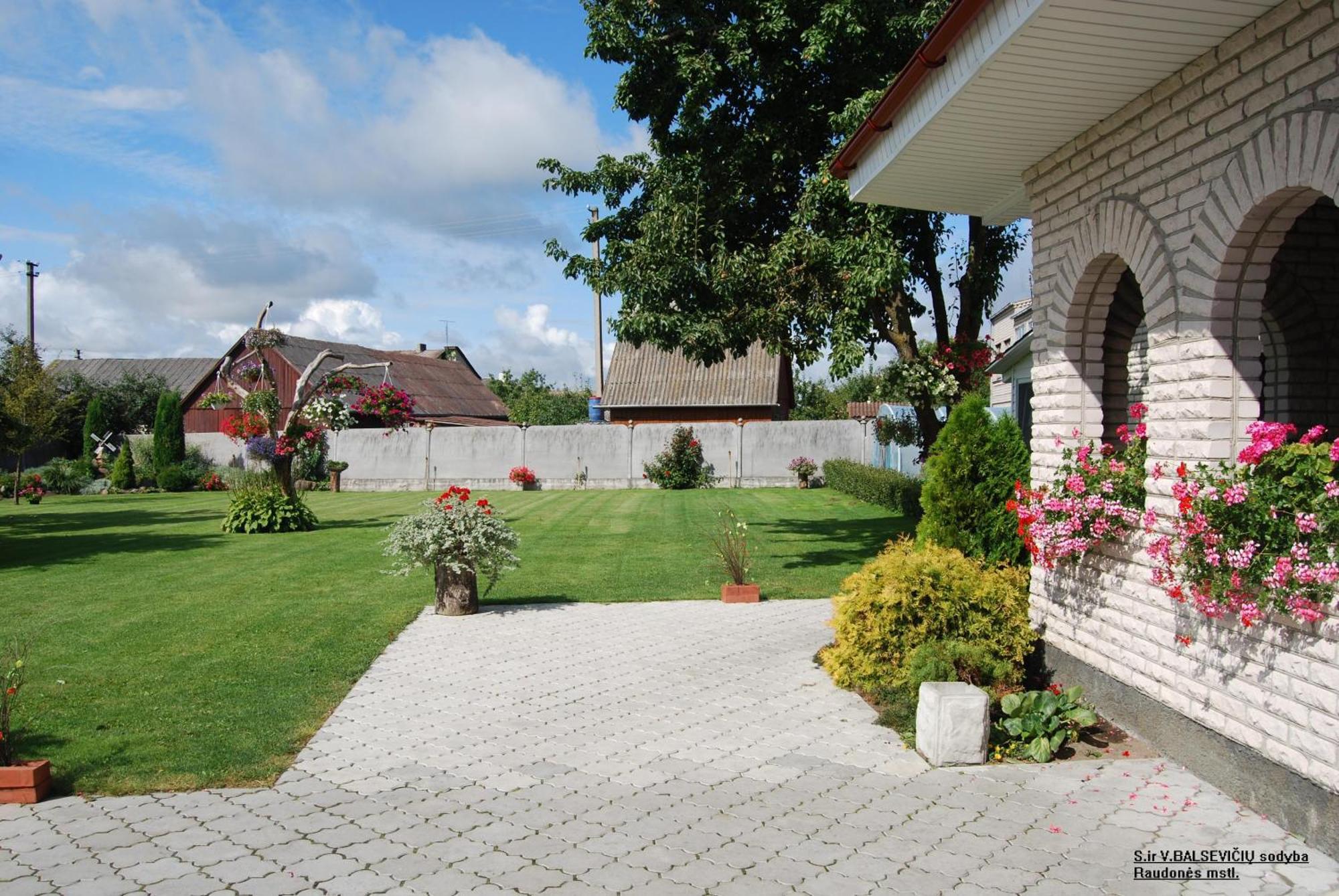 Stasio Balseviciaus Homestead Raudone Екстер'єр фото